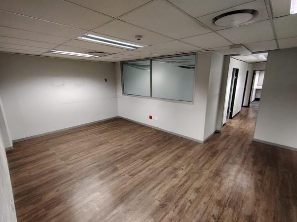 294 m² Commercial space