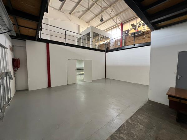 400 m² Industrial space