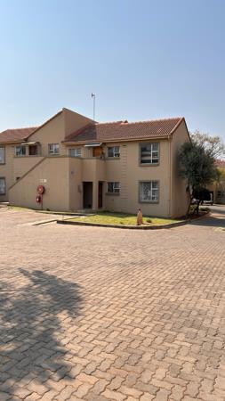 1 Bedroom Townhouse