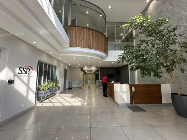 1 210 m² Commercial space