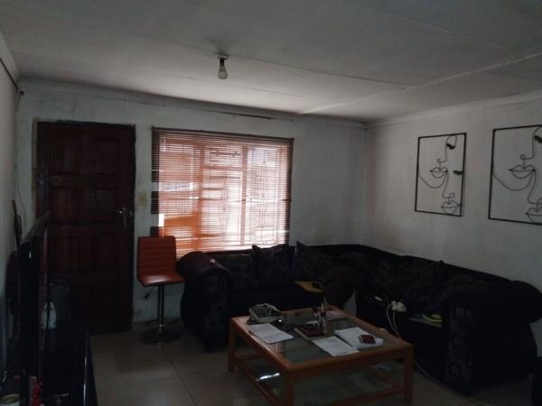 1 Bedroom House