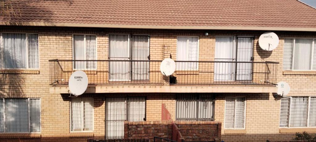 2 Bedroom Townhouse