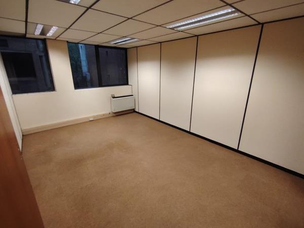 219 m² Commercial space