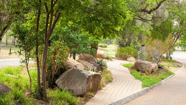 649 m² Land