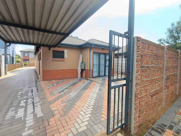 2 Bedroom House