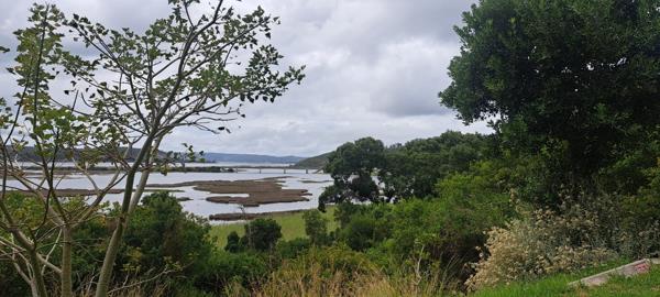 1 226 m² Land