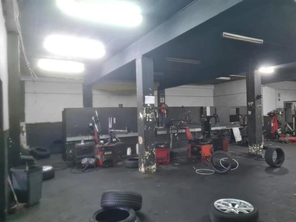 275 m² Industrial space