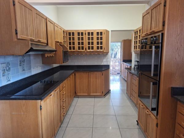 5 Bedroom House