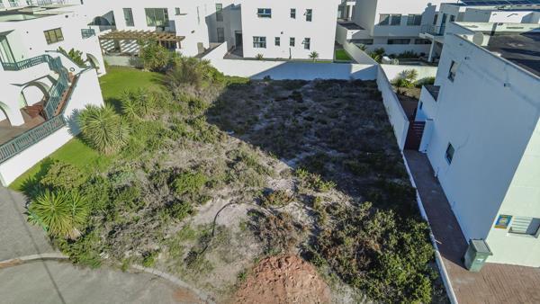 368 m² Land