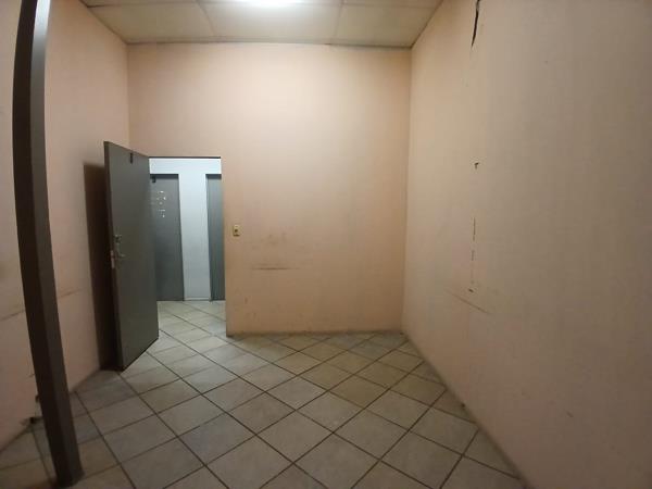 12 m² Commercial space