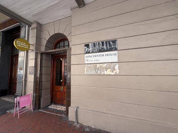174 m² Commercial space