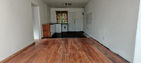 1 Bedroom House