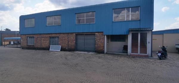 332 m² Industrial space