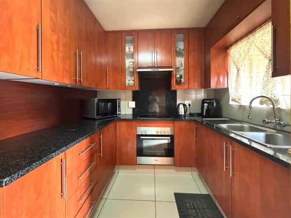 3 Bedroom Simplex