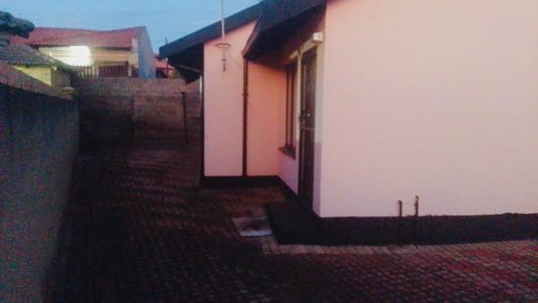 2 Bedroom House
