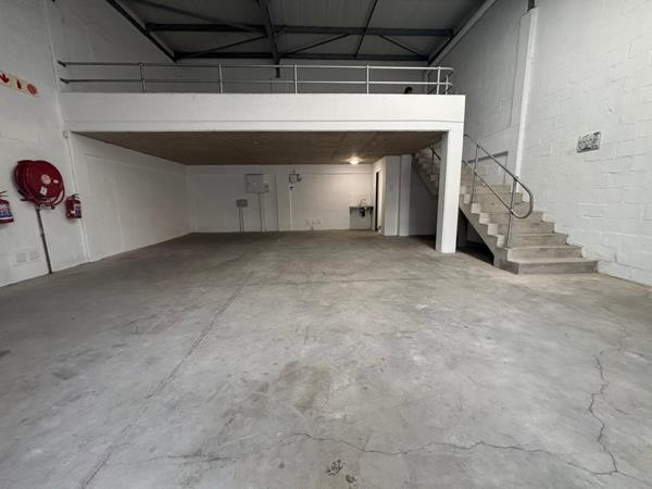 139 m² Industrial space