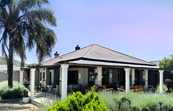 6 Bedroom House