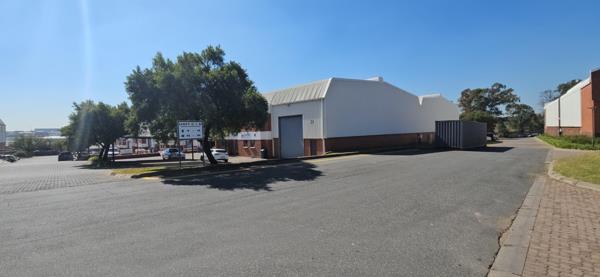 379 m² Industrial space