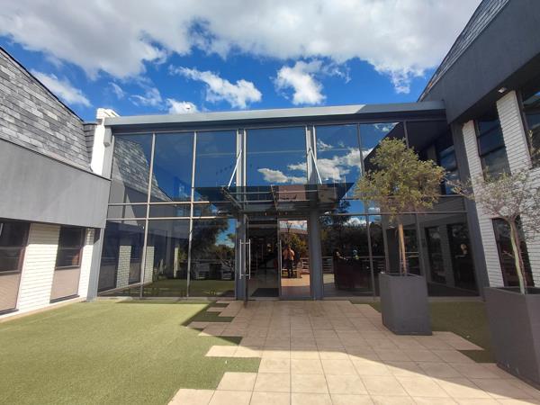 150 m² Commercial space