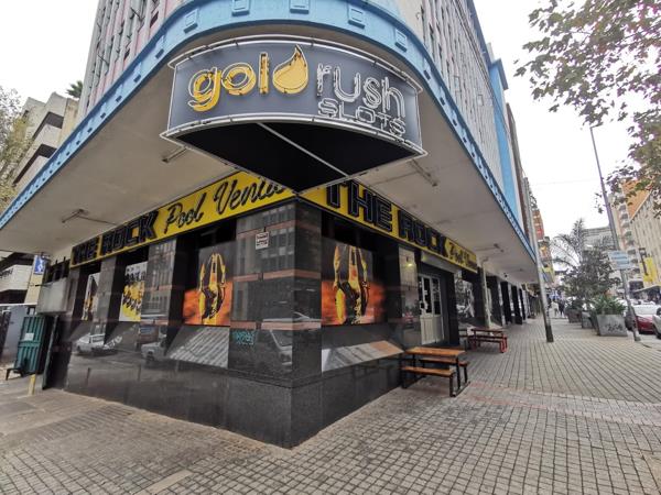 576 m² Commercial space