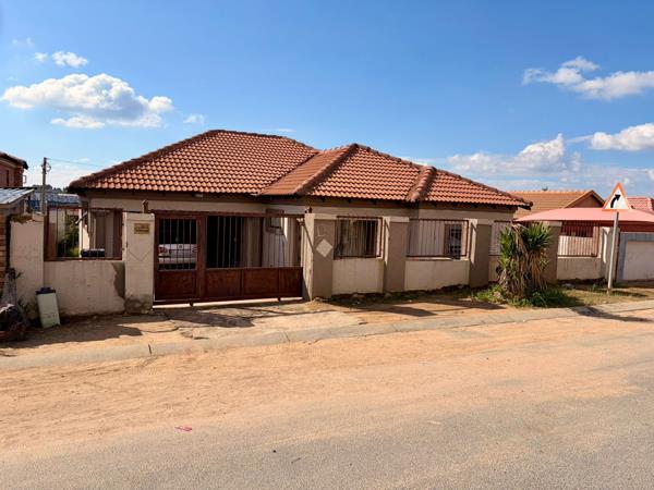 3 Bedroom House