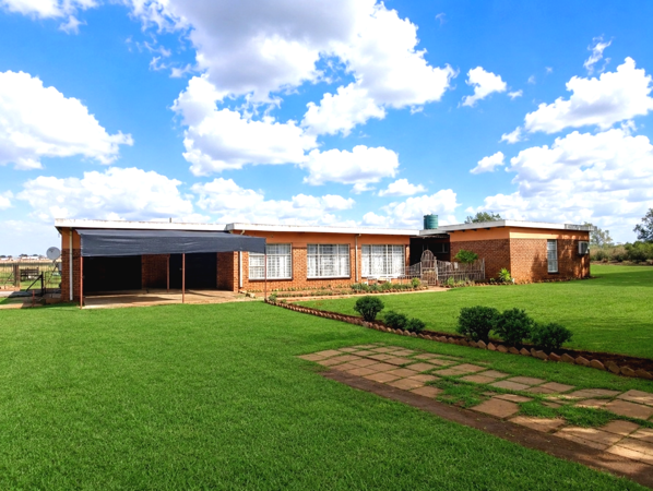 2 ha Smallholding