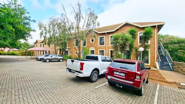 745 m² Office Space