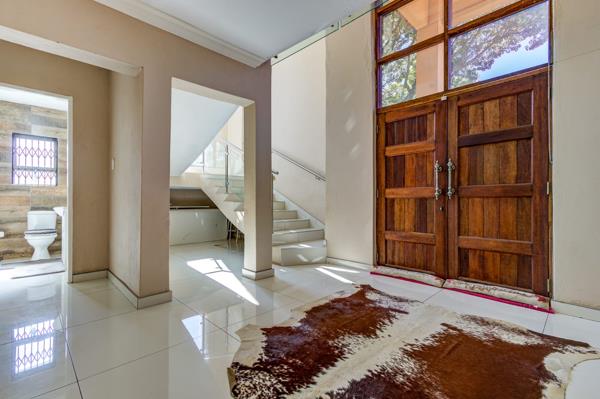 5 Bedroom House