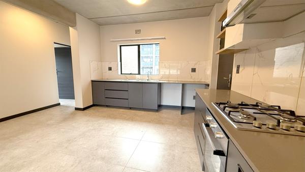4 Bedroom Apartment