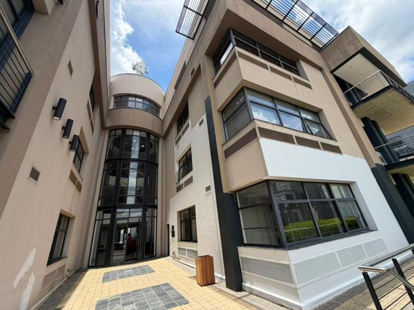 324 m² Commercial space