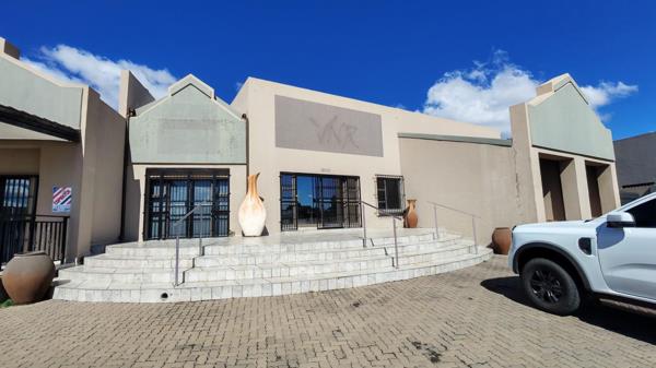 402 m² Office Space