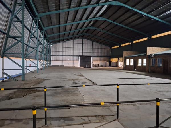 5 600 m² Industrial space