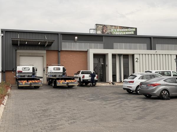 730 m² Industrial space