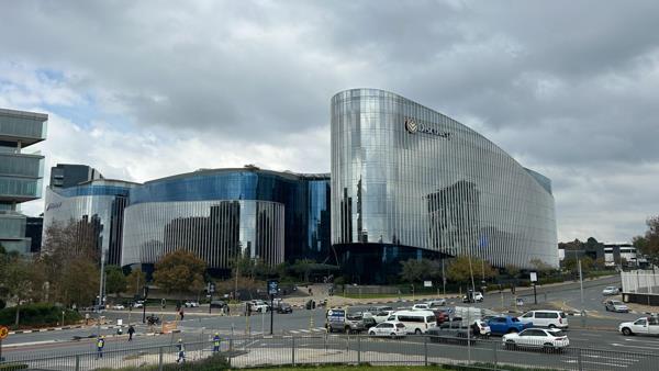 1 500 m² Office Space