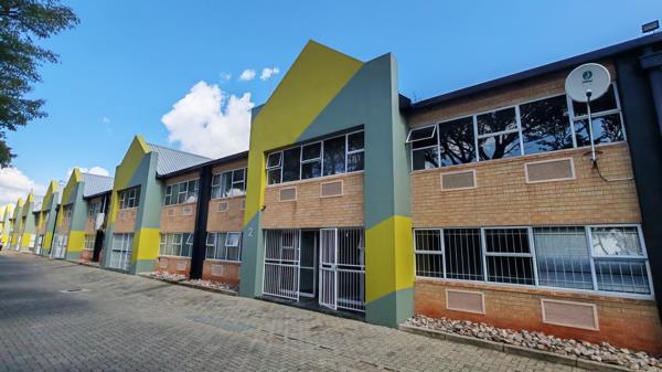 555 m² Industrial space