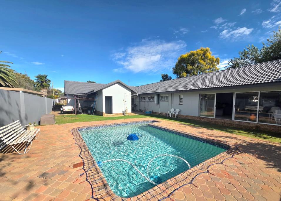 4 Bedroom House