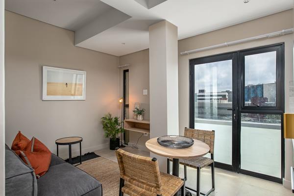 Studio Apartment