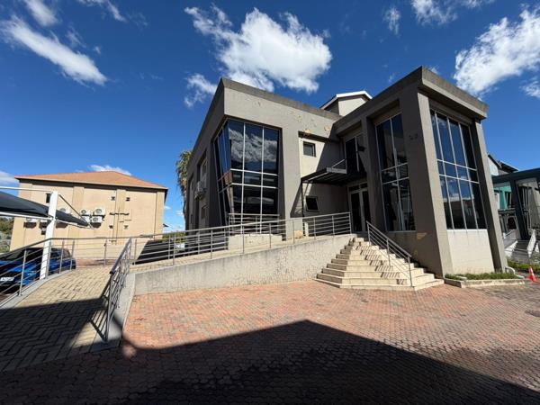220 m² Commercial space
