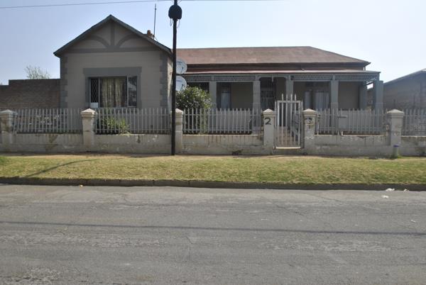 19 Bedroom House