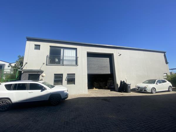 359 m² Industrial space