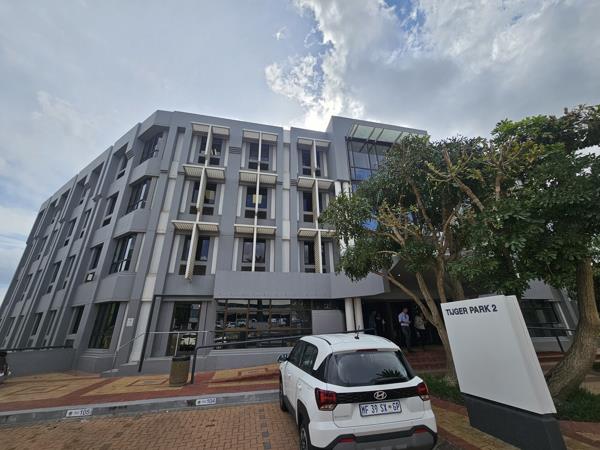 204 m² Commercial space