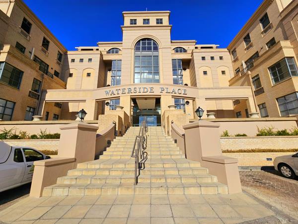 158 m² Commercial space