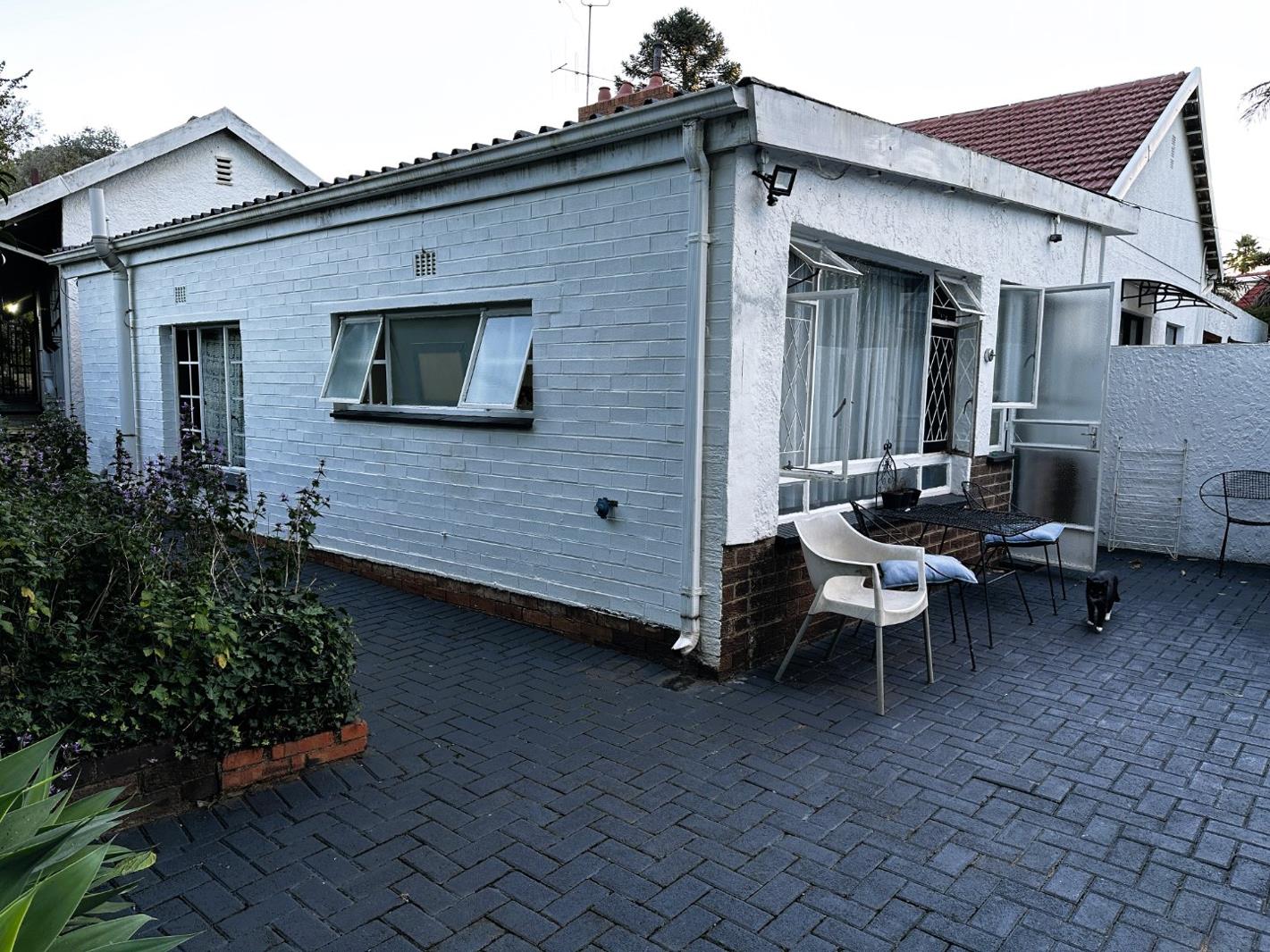 1 Bedroom Apartment in Northcliff