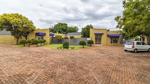 330 m² Commercial space