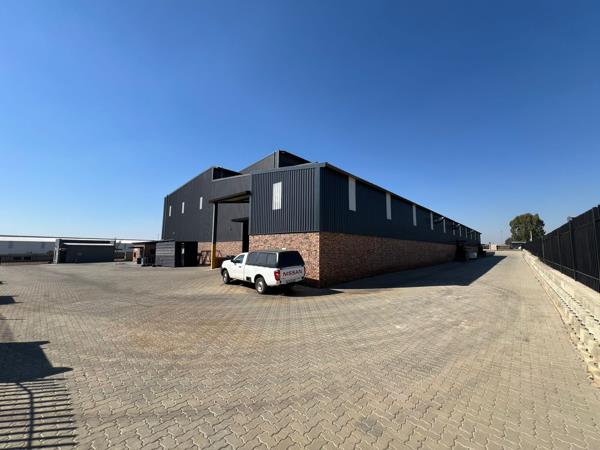 3 858 m² Industrial space