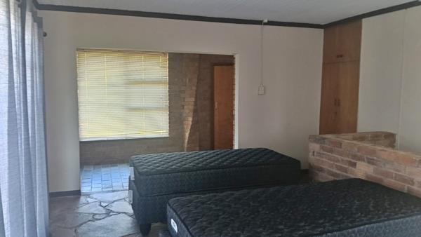 1 Bedroom Flat