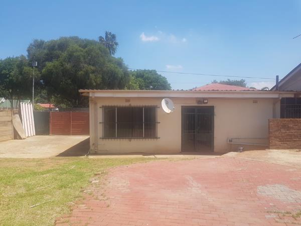 2 Bedroom House