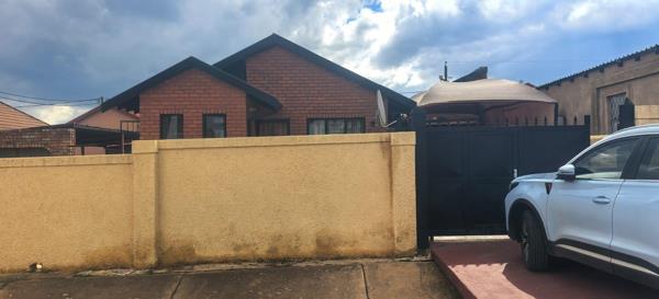 2 Bedroom House