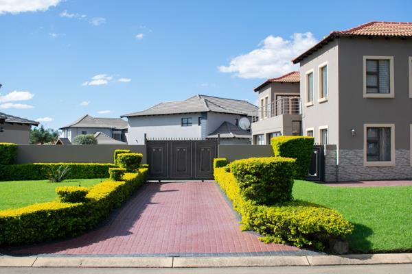 5 Bedroom House