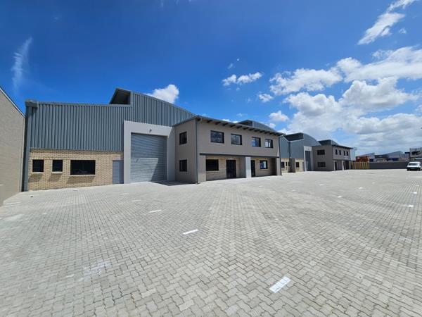 768 m² Industrial space